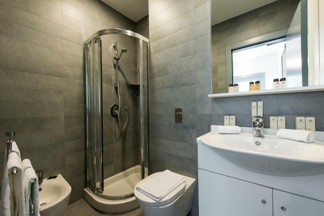Bnbutler - Duomo Apartment - Galleria Unione Milano Ngoại thất bức ảnh